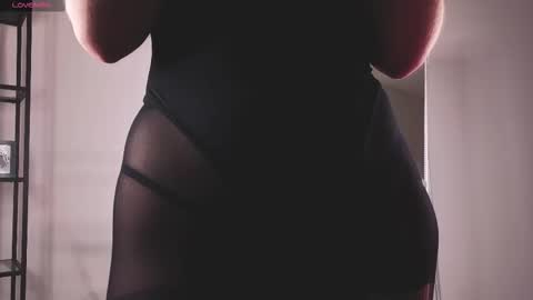 lovekessy online show from September 12, 2:52 pm
