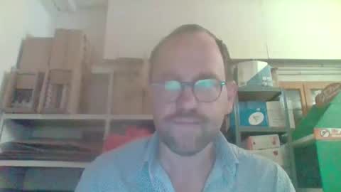 Snapshot of lovelick007 chatting on March 3, 10:17 am lovelick007 online show from March 3, 10:17 am