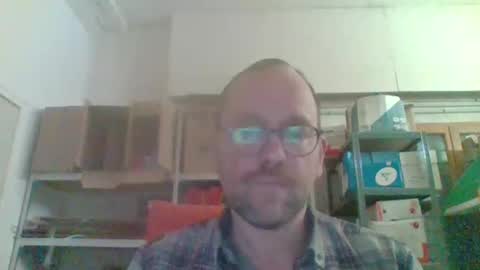 Snapshot of lovelick007 chatting on December 24, 5:13 pm lovelick007 online show from December 24, 5:13 pm