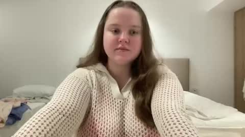 Snapshot of lovely___alice chatting on September 11, 6:20 pm Alice online show from September 11, 6:20 pm