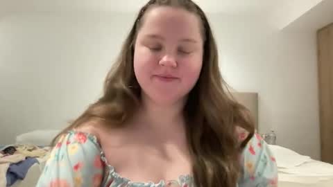 Snapshot of lovely___alice chatting on September 14, 7:59 pm Alice online show from September 14, 7:59 pm