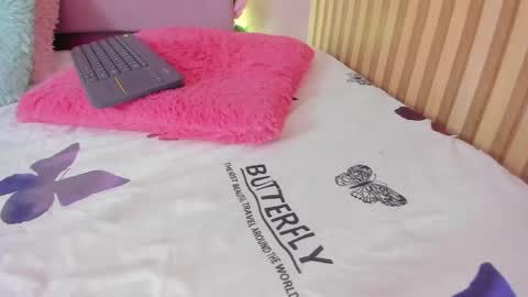 Kissy online show from April 18, 7:07 pm