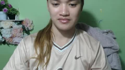 hearty2 Hey guys  Im Jess  online show from March 3, 4:41 am