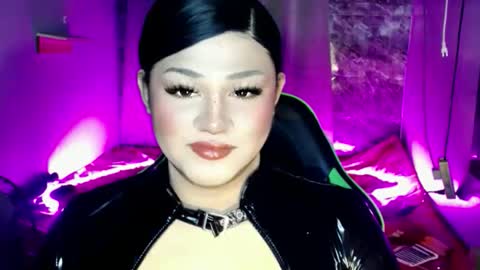 lovely_coleen online show from November 28, 4:47 pm