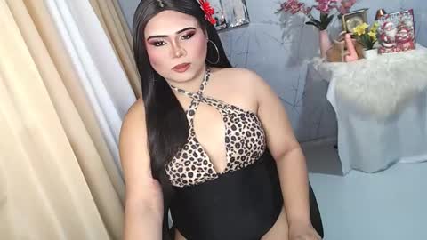 Lovely Dale online show from December 23, 3:34 am