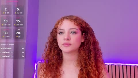 Snapshot of lovely_emma18 chatting on February 26, 6:37 pm Emma online show from February 26, 6:37 pm