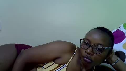 sexylover online show from April 16, 8:25 am