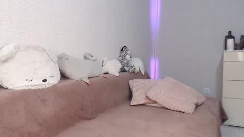 Lovely Hayley online show from October 18, 10:25 pm