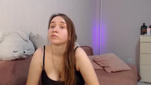 Lovely Hayley online show from February 17, 9:00 pm