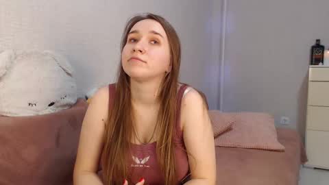 Lovely Hayley online show from February 15, 11:03 pm