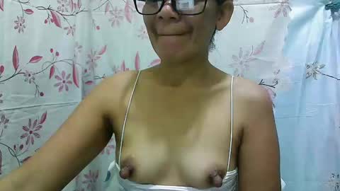 lovely_lady79 online show from January 28, 11:39 pm