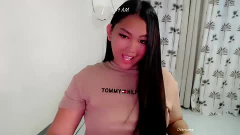 lovely_megan08 online show from October 16, 9:09 am