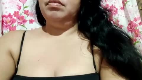 lovely_orchid online show from February 15, 1:27 pm