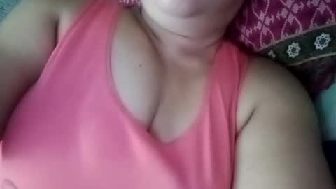 lovely_orchid online show from December 25, 5:37 am