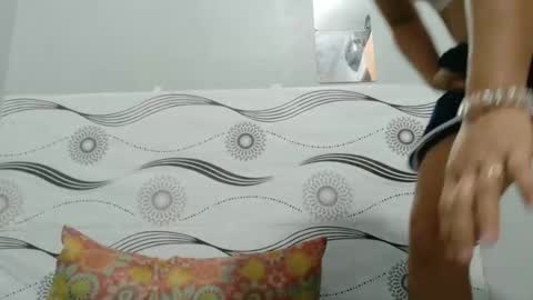 lovelyasian_babe online show from May 4, 6:58 pm