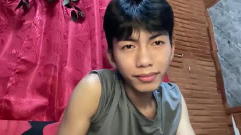 lovelyboy_jm online show from May 10, 11:49 am