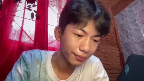 lovelyboy_jm online show from May 13, 1:26 am