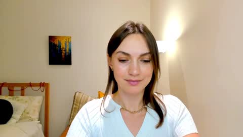 Mia online show from December 27, 5:48 pm