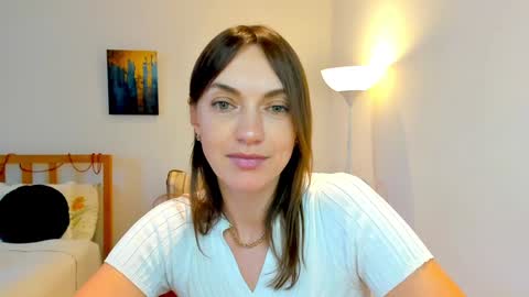 Mia online show from December 25, 12:26 pm