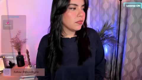 Snapshot of lovelygirl45 chatting on February 12, 4:33 am Valerie online show from February 12, 4:33 am