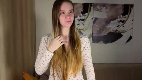 lovelygracee online show from November 8, 1:58 pm