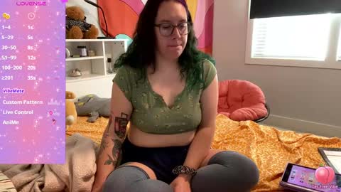 Lilith online show from December 3, 8:11 pm