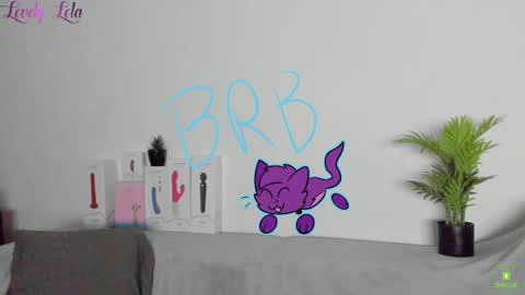 Lola online show from October 6, 9:54 pm