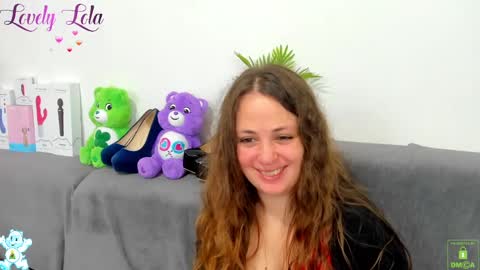 Lola online show from December 2, 12:01 am