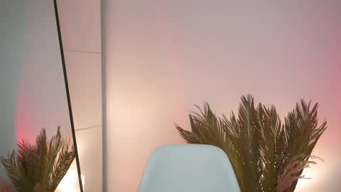 kim online show from February 14, 3:15 pm