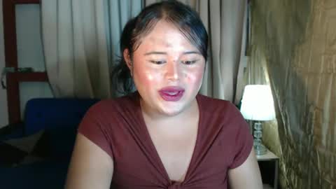Snapshot of lovelypinaychubsx chatting on January 24, 6:25 pm lovely online show from January 24, 6:25 pm