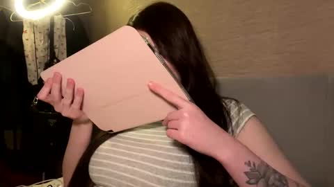 LovelyRachel  online show from January 9, 6:57 pm