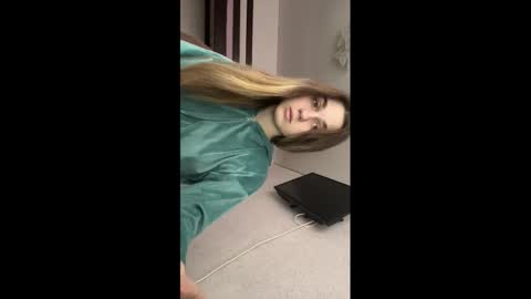 ELA online show from February 4, 8:29 am