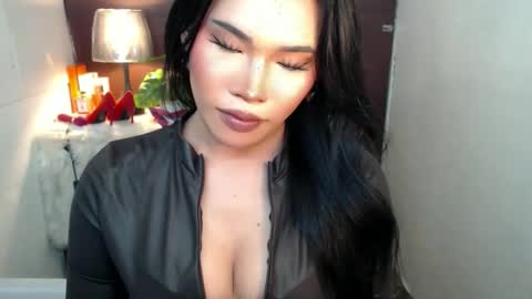 STWEET LINA online show from March 29, 5:14 pm