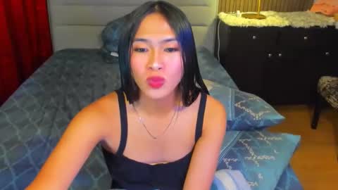 pauleen online show from October 12, 5:33 am