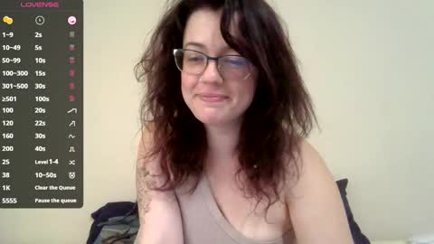 Connie online show from February 14, 8:59 pm