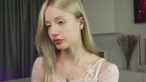 NTMY IM LANA online show from March 11, 3:34 pm
