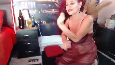 Snapshot of lover_mature2 chatting on February 26, 5:00 pm Mature lover2 online show from February 26, 5:00 pm