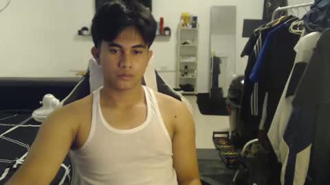 loverboyph04 online show from February 6, 7:01 am