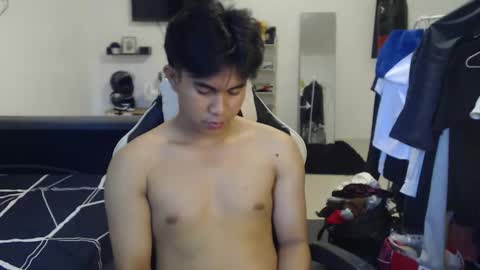 loverboyph04 online show from January 12, 2:18 am