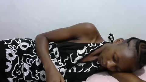 lovergal222 online show from March 11, 12:22 am