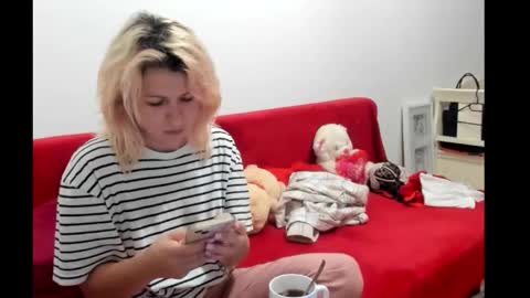 lovesally7 online show from September 22, 10:36 pm