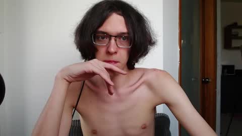 LovesomeCookie online show from April 14, 9:01 am