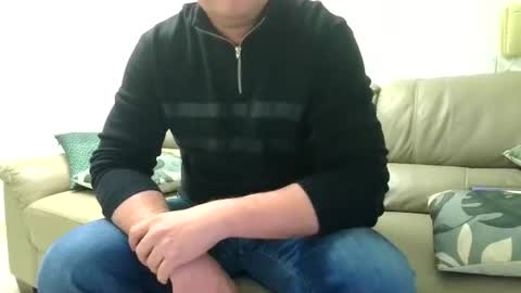 Lovetobeseen online show from July 16, 10:33 pm