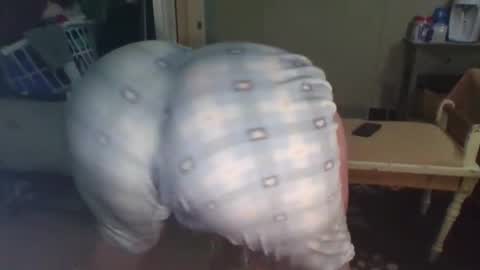 lovetubes101 online show from February 25, 2:26 am