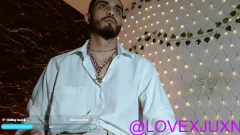 lovexjuxn77 online show from May 20, 2:52 am