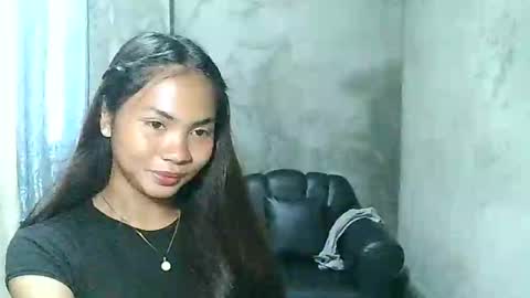 Snapshot of loving_rhean chatting on March 12, 4:30 am loving_rhean online show from March 12, 4:30 am