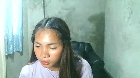 Snapshot of loving_rhean chatting on March 11, 4:51 am loving_rhean online show from March 11, 4:51 am