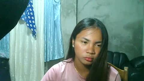 Snapshot of loving_rhean chatting on March 12, 8:09 pm loving_rhean online show from March 12, 8:09 pm