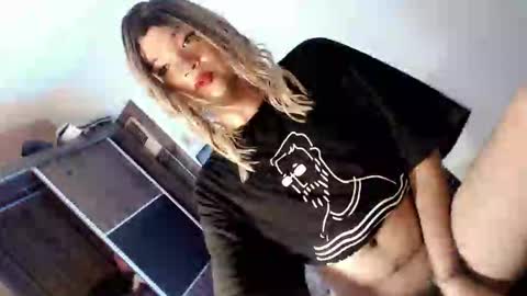 Lovingmonaru969 online show from October 11, 12:43 pm