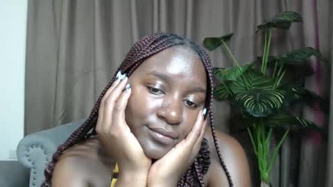 loyalcutie online show from January 16, 4:49 am